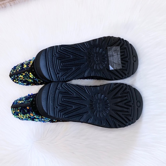 UGG Classic Short Stellar Sequin Boots In Black - Picture 9 of 9